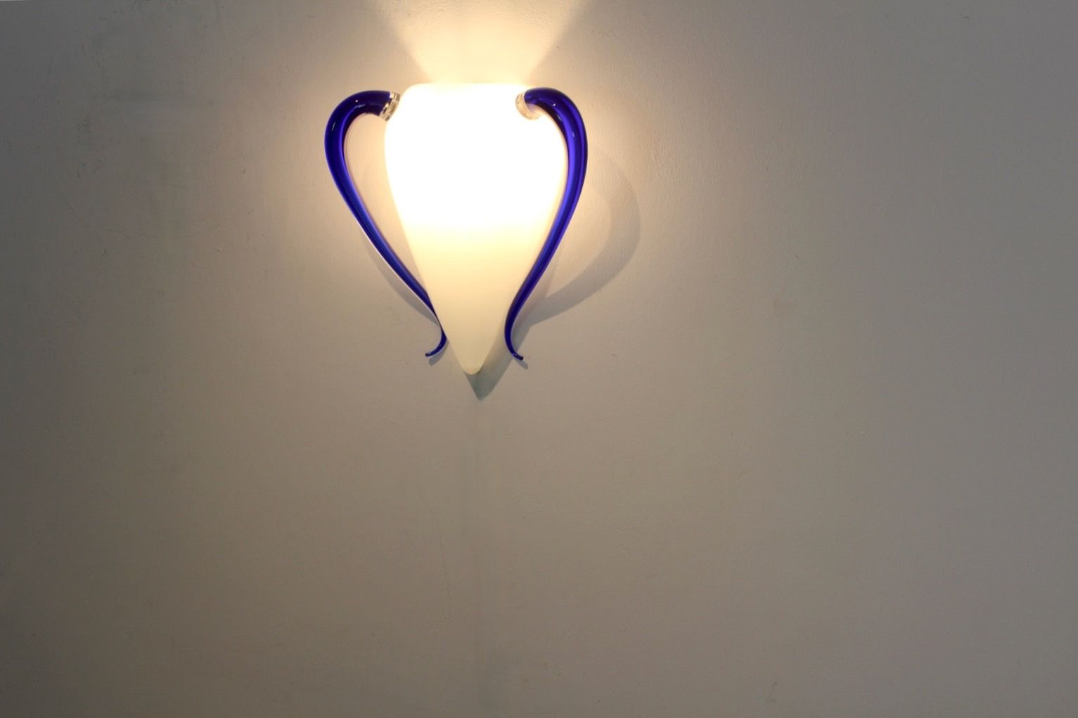 photo furniture ‘Venexiana’ Hand Blown Murano Glass Wall Sconce By Barovier & Toso, Stock Of 3