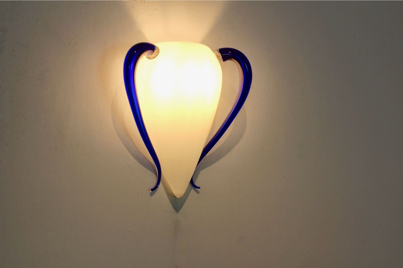 photo for sale ‘Venexiana’ Hand Blown Murano Glass Wall Sconce By Barovier & Toso, Stock Of 3