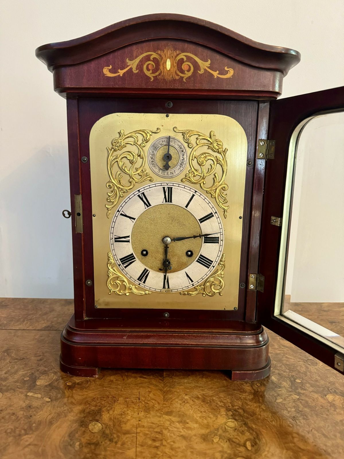 Edwardian Quality Mahogany Inlaid Chiming 8 Day Mantle Clock photo for sale