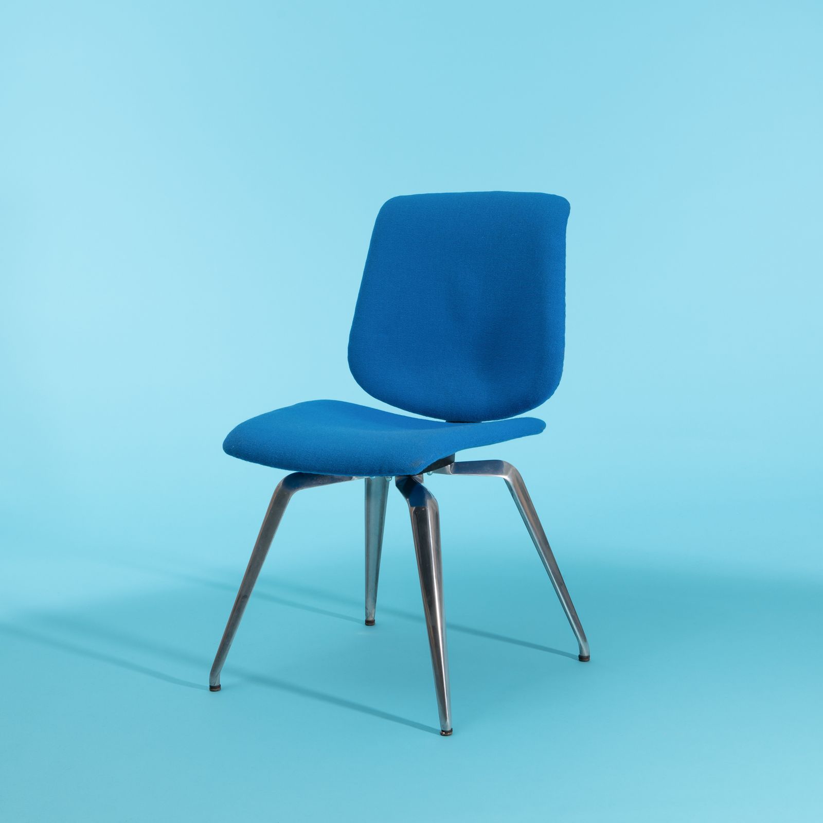 Claude Gaillard, Competition Chair, Dmu Ed., C.1960 photo furniture
