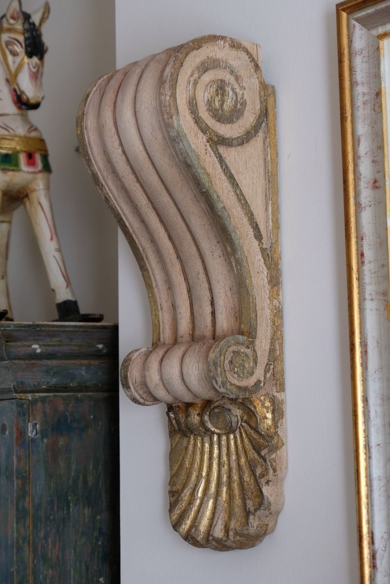 Architectural Pair Of Carved Giltwood Oak Corbels photo vintage