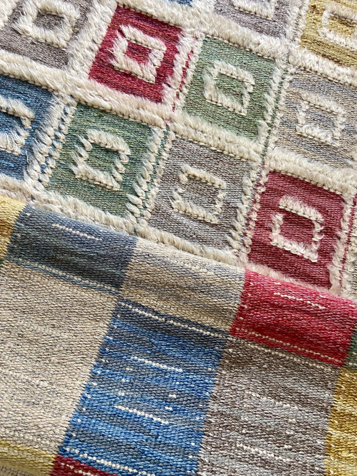 Swedish Check Rug, Boho photo Textiles
