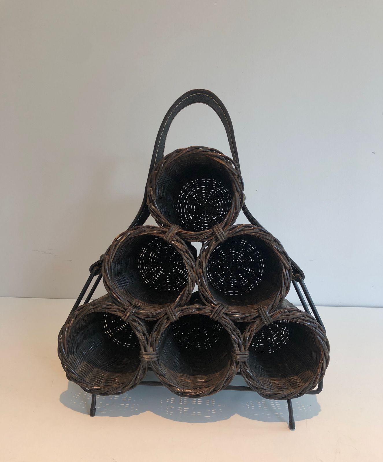 photo vinterior Rattan And Leather Bottle Holder