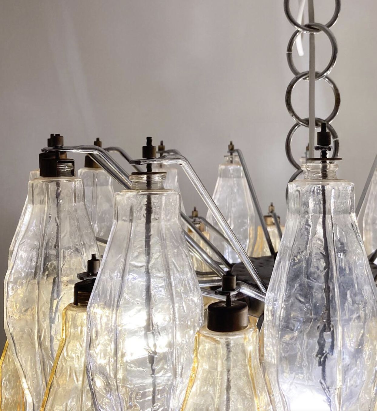 photo furniture Mid Century Murano Glass Chandelier “Polyhedr” By Carlo Scarpa For Venini, Italy