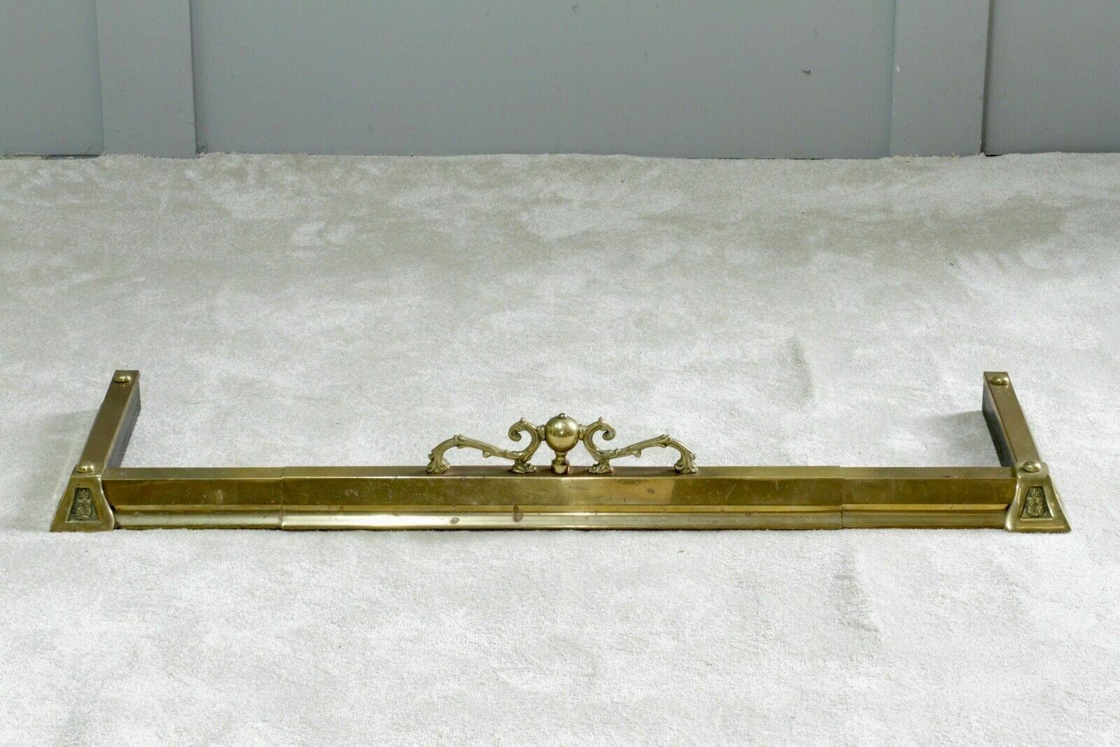 Antique Victorian Arts And Crafts Design Brass Fireplace Hearth Fender