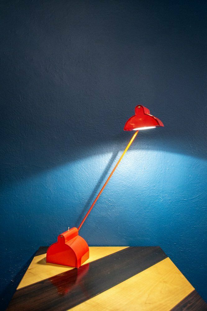 Verstelbare Italiaanse Halogeenbureaulamp, Jaren 1980 photo for sale