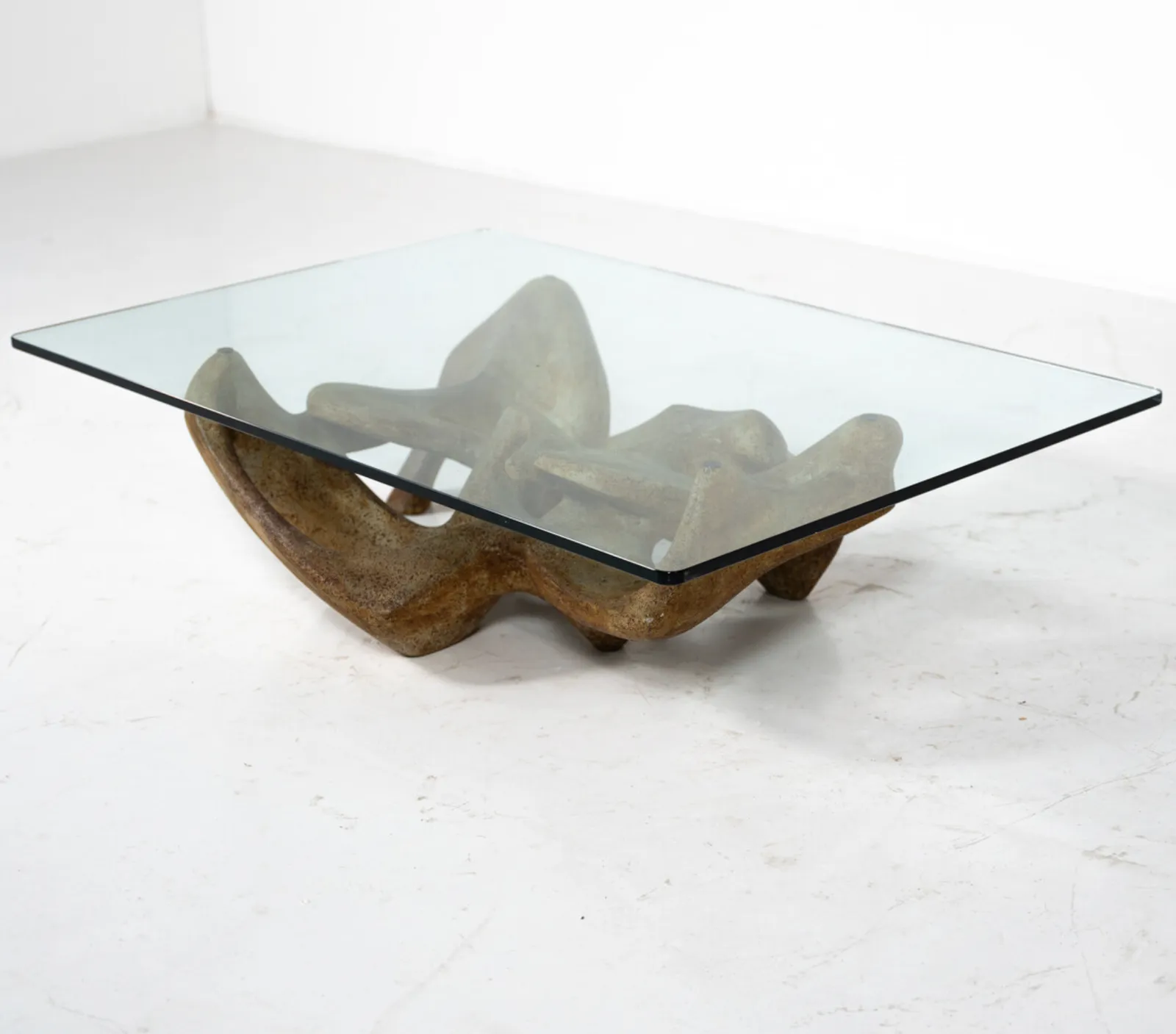 photo vinterior Mid Century Modern Coffee Table By Claudio Trevi, Glass And Concrete, 1970s