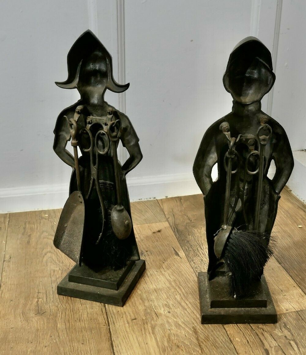 Iron Dutch Girl And Boy Companion Set photo 594.0