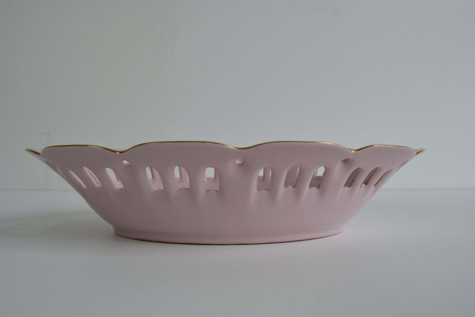 Vintage Pirken Hammer 1803 Bowl, Pink Porcelain Czechoslovakia, Circa 1980's. photo 220.0
