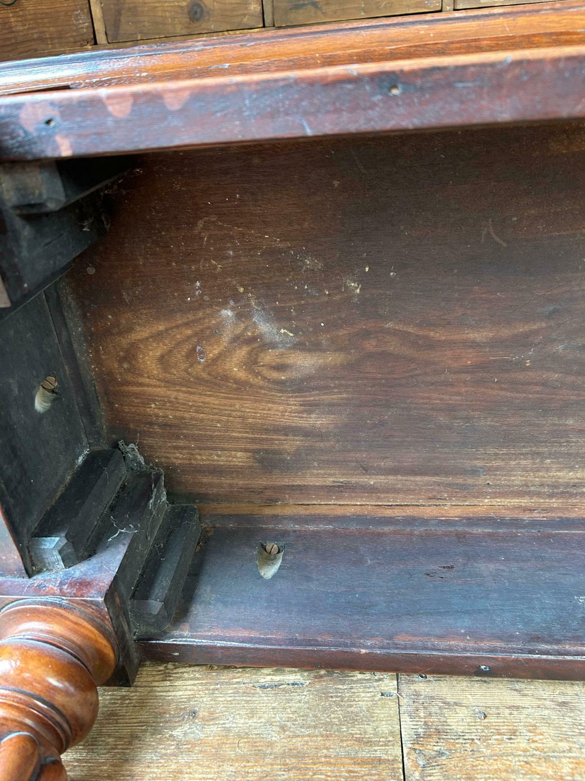 2200.0 William Lv Mahogany Hall Bench In The Manner Of Gillows photo