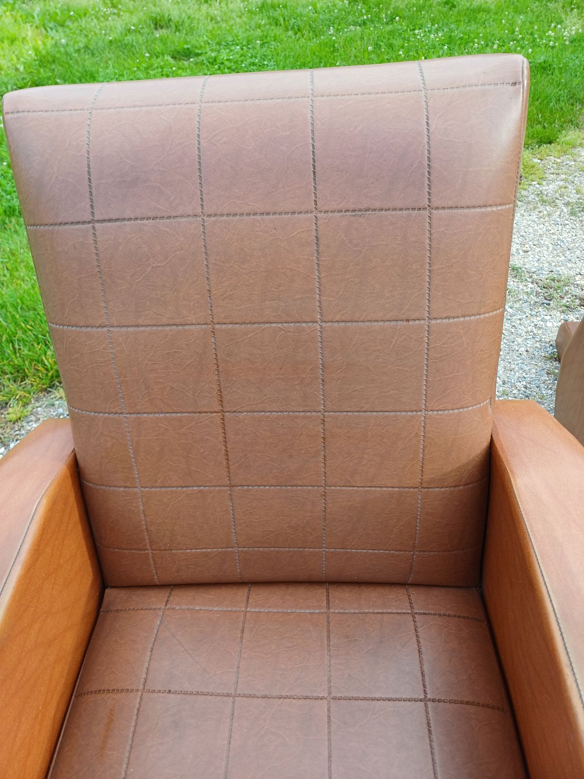 Pair Of Vintage Skai Brown Armchairs photo buy