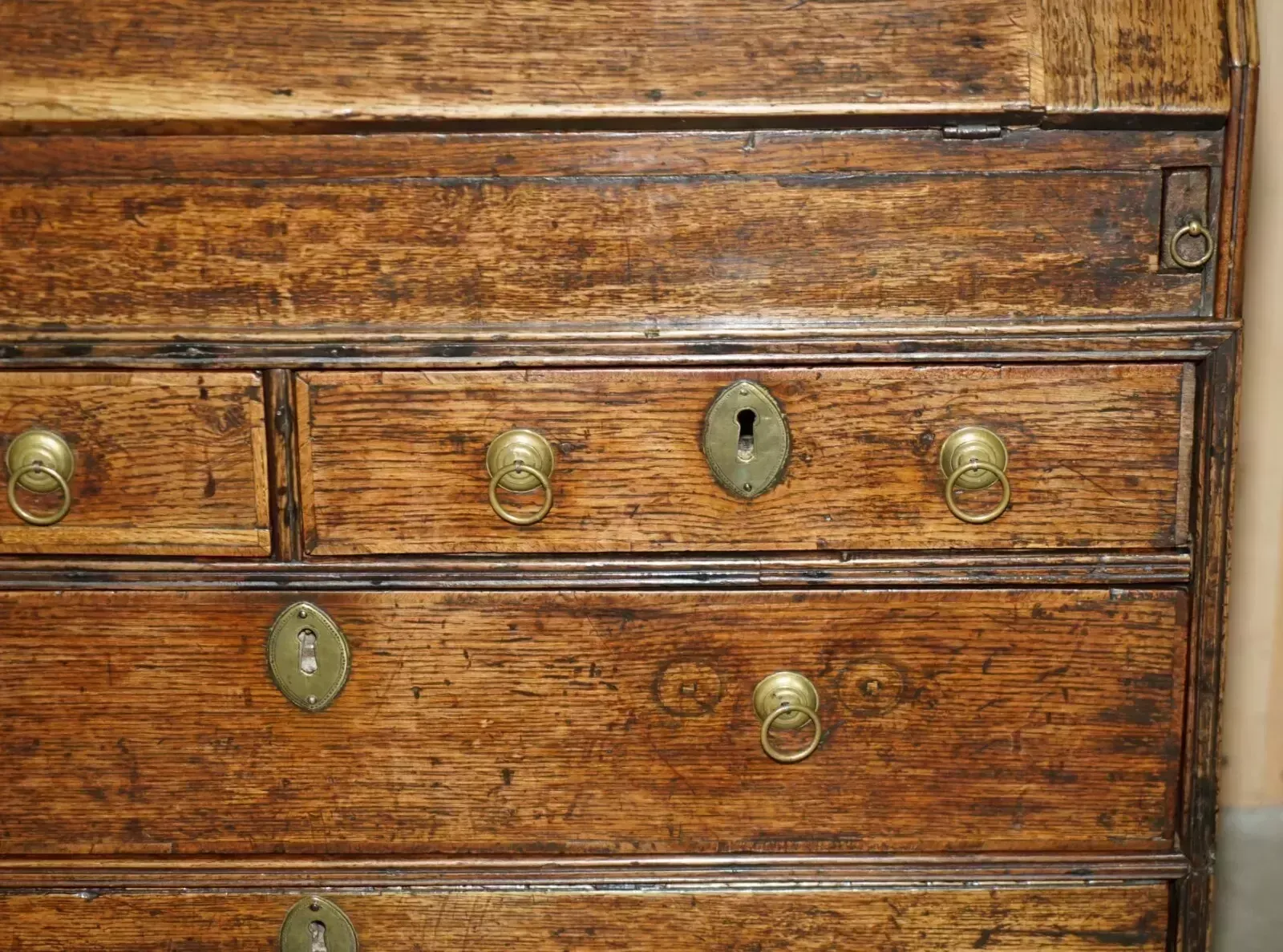 Exquisite Early Georgian Circa 1760 Writing Bureau Desk With Green Leather Top photo buy