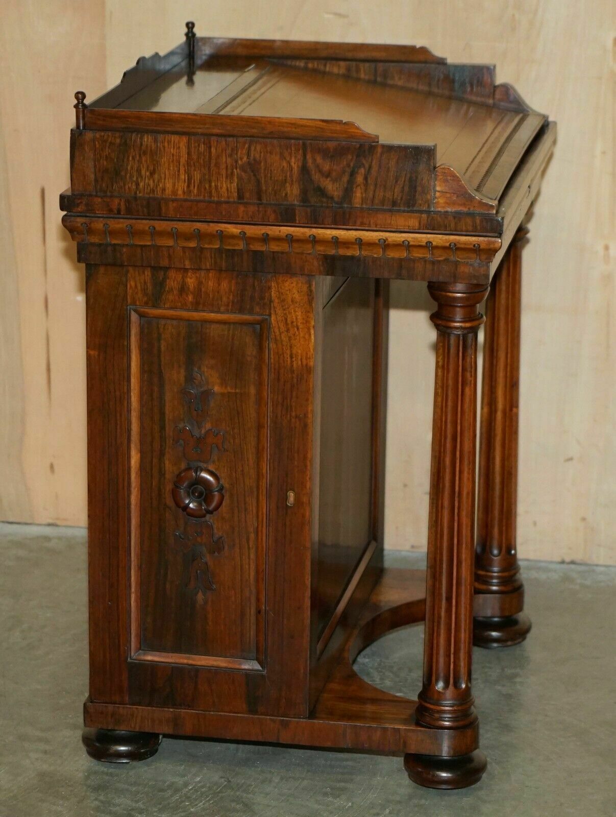 photo vinterior Antique Original Regency Circa 1810 1820 Rosewood Brown Leather Davenport Desk