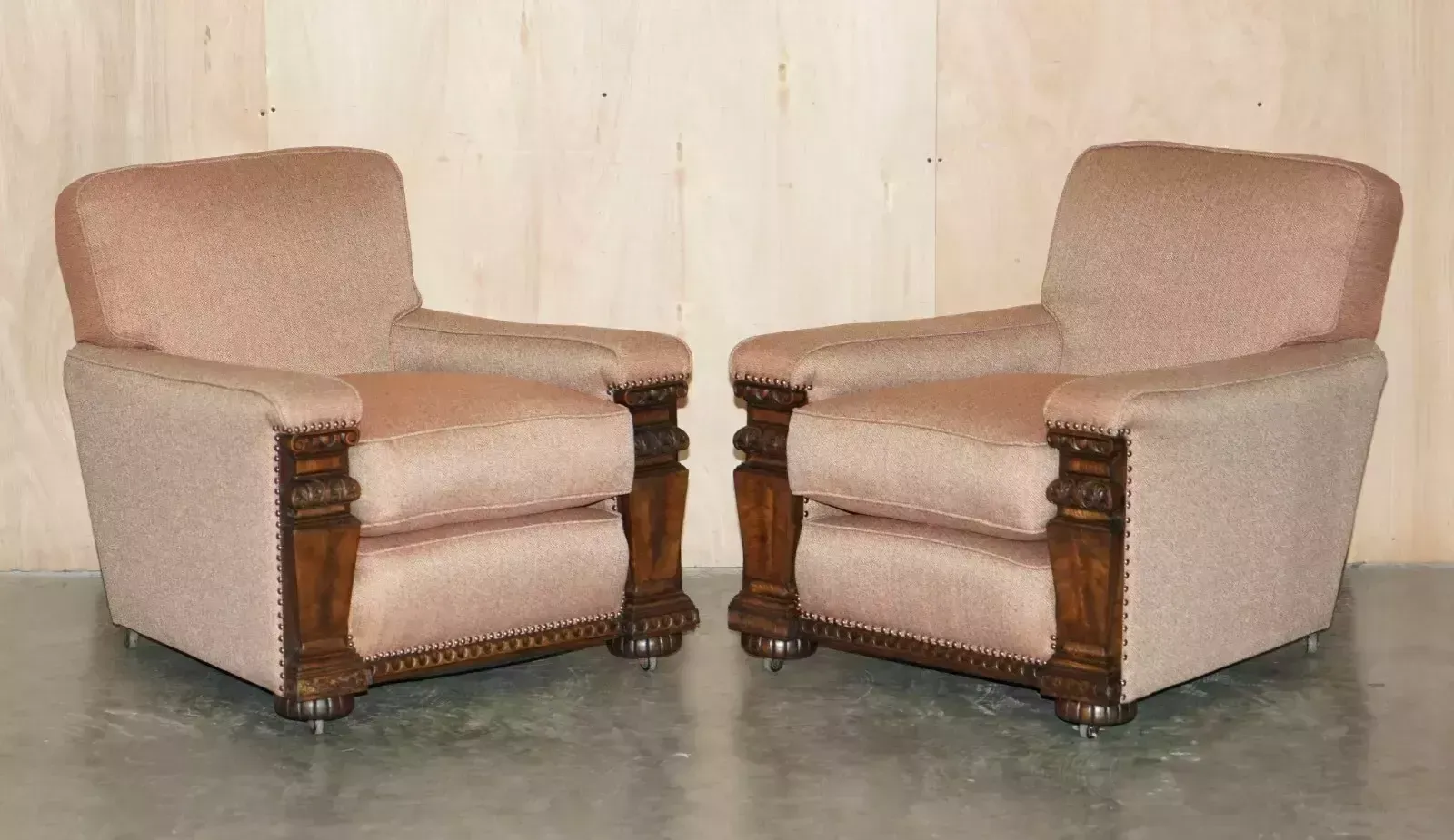 Pair Of Exquisite Antique William IV Flamed Mahogany Circa 1830 Club Armchairs