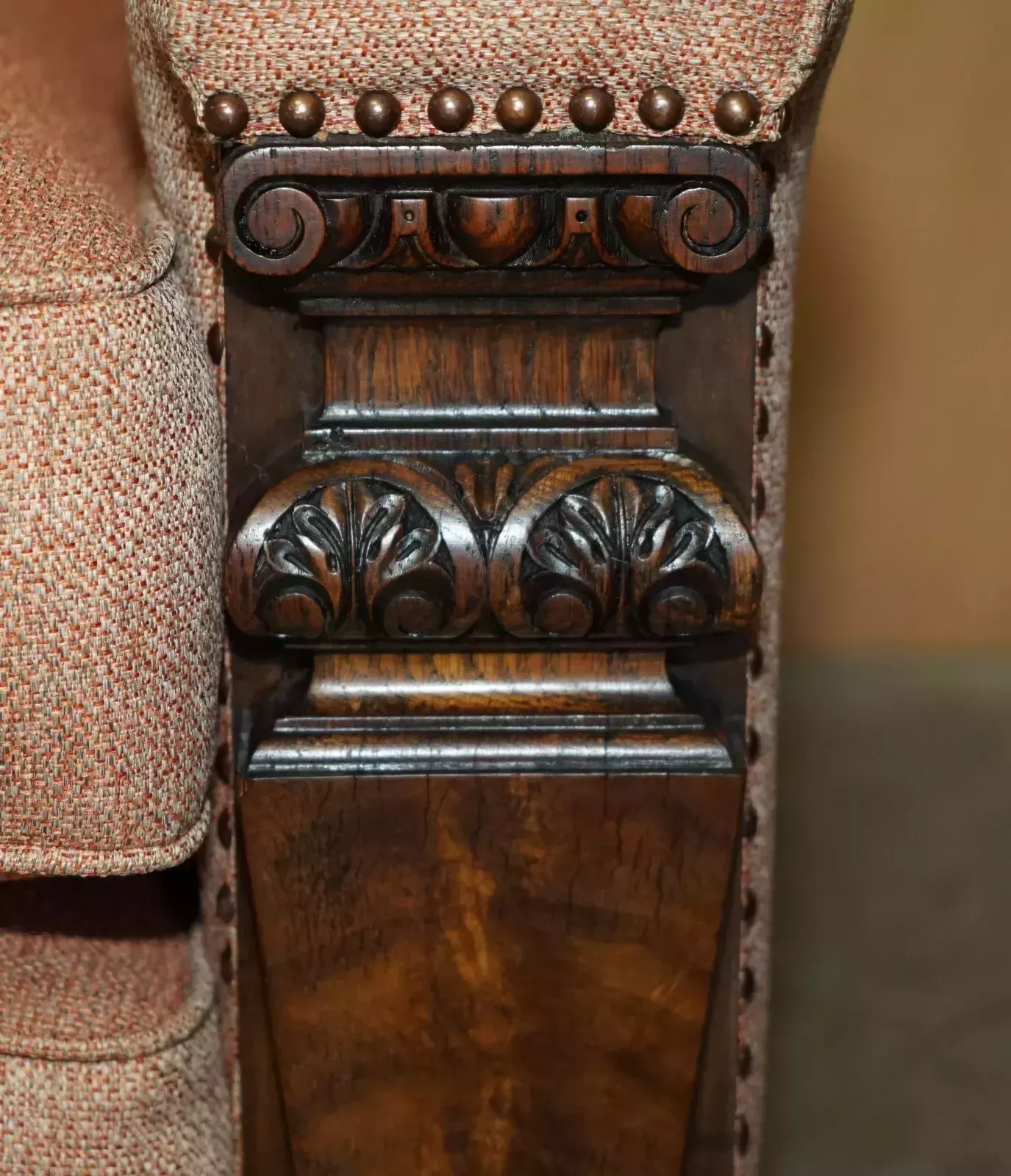 photo furniture Pair Of Exquisite Antique William IV Flamed Mahogany Circa 1830 Club Armchairs