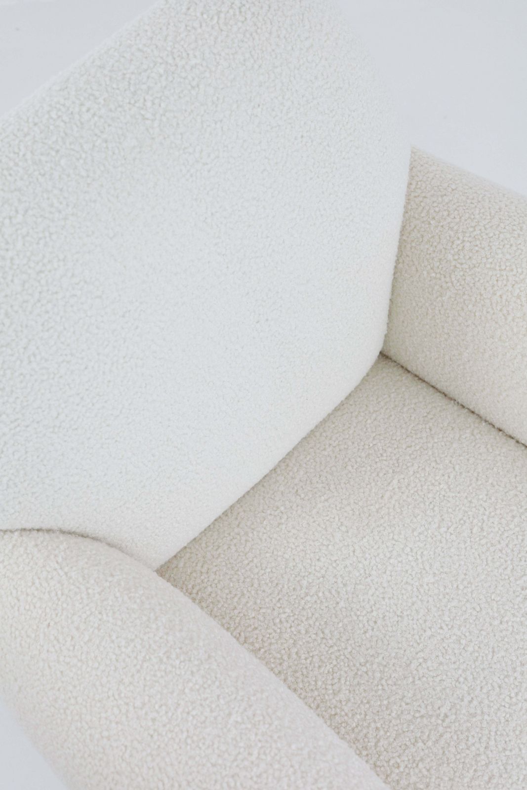 Reupholstered Pair Of Armchairs By Gigi Radice For Minotti photo buy