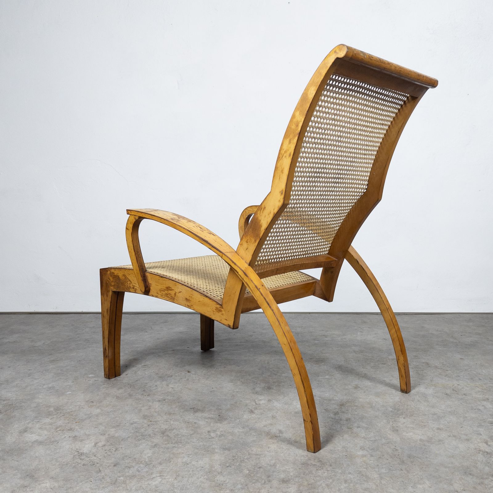 1940s Wood And Rattan Sun Lounger photo vinterior