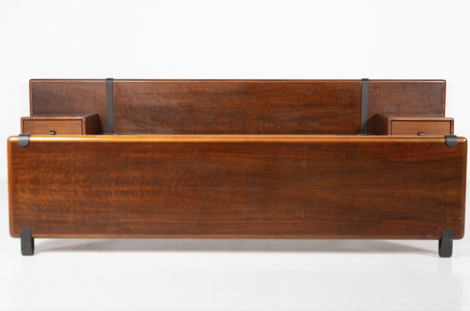Mid Century Modern Bed With Nightstands By Fabio Lenci For Bernini, Italy, 1970s photo 3640.0