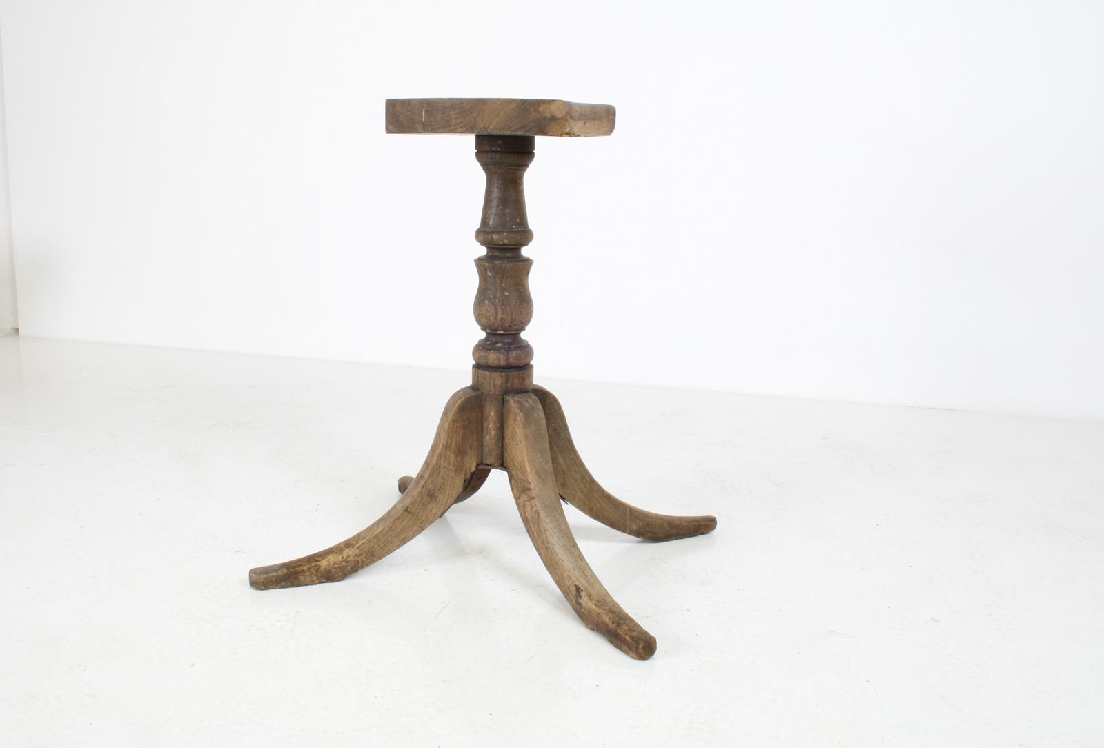 French Oak Plinth Pedastal Table, Decorative Plant Stand Or Sculpture Display photo 450.0