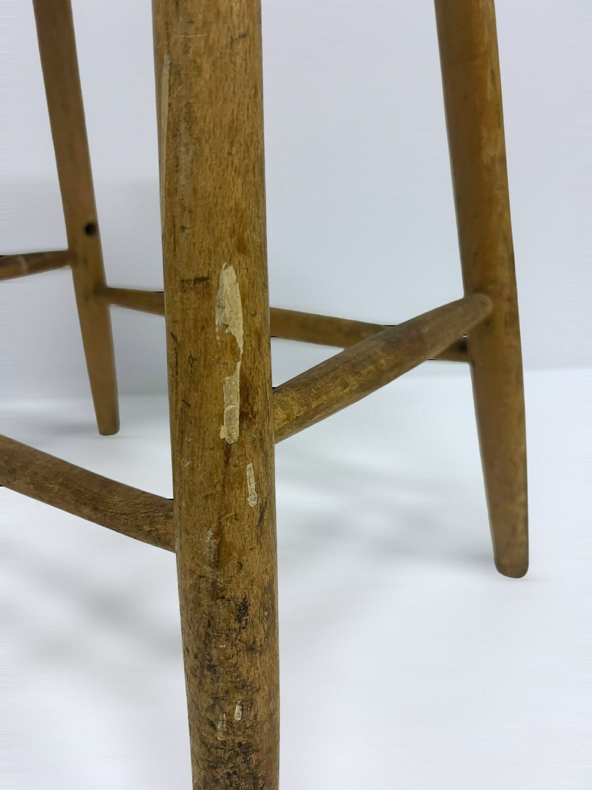 Vintage Workshop Stool, Industrial Old Craft Stool, Wooden Design, Old French Wooden Chair, Antique Plant Table photo vintage