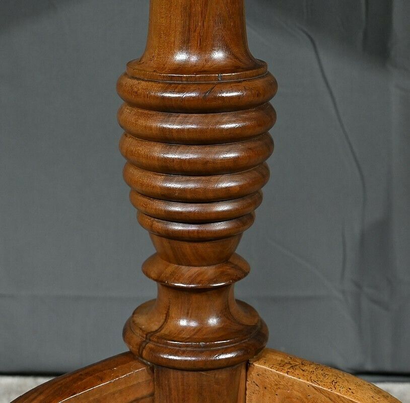 Walnut Pedestal Table, Louis Philippe Period – 1st Part 19th Century photo 860.0