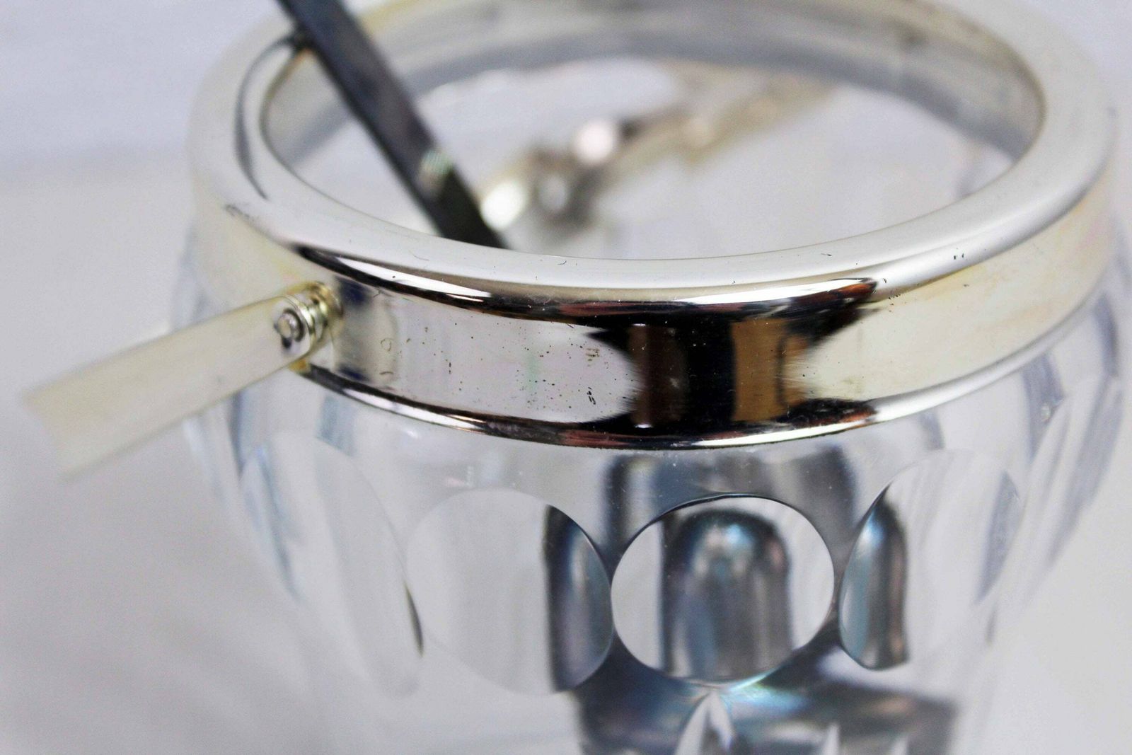 photo furniture Ice Bucket In Crystal And Silver Metal With Its Spoon, France 1970
