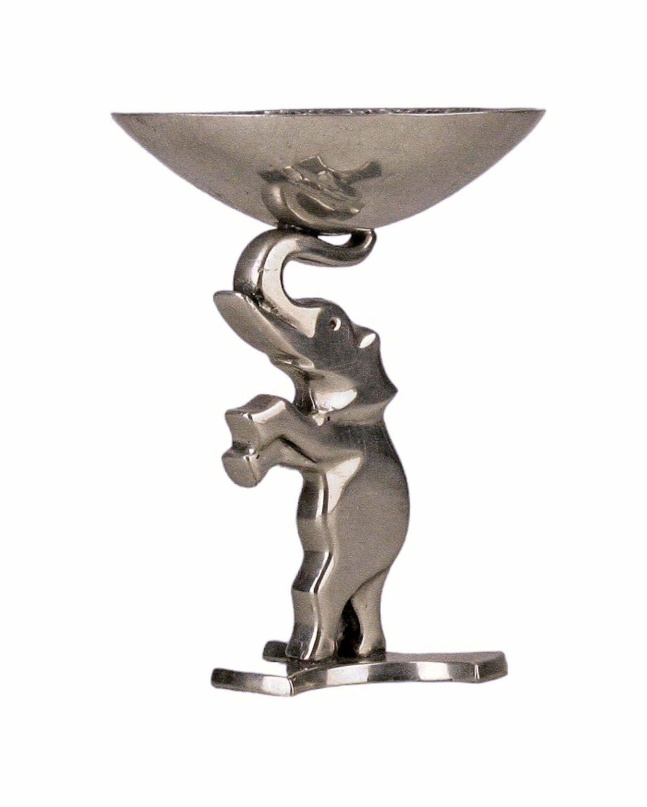 1930s Art Déco Silvered Metal Elephant Holding An Ashtray By Werkstätte Hagenauer Wien, Austria photo for sale