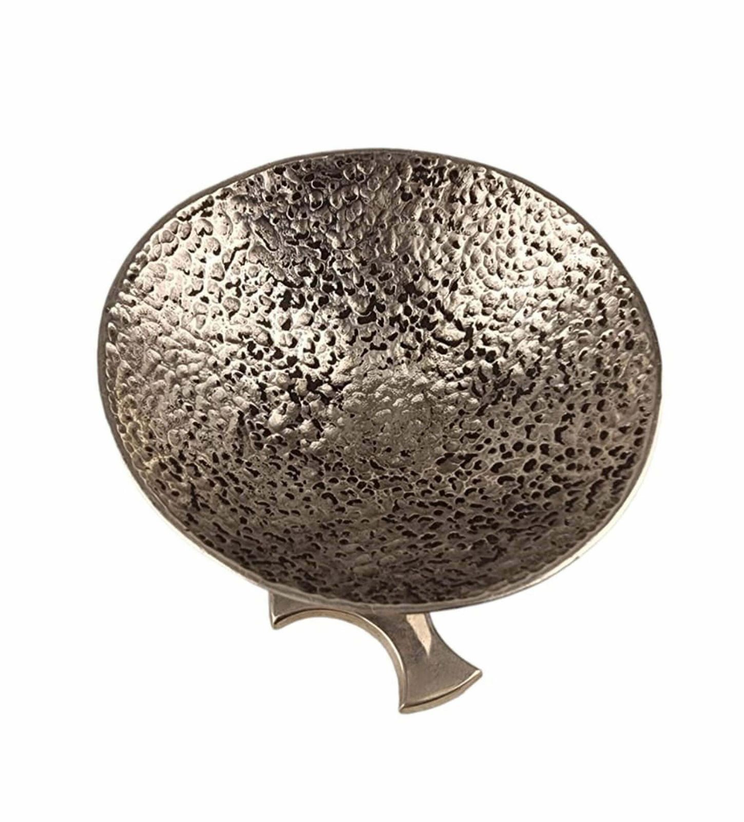 1930s Art Déco Silvered Metal Elephant Holding An Ashtray By Werkstätte Hagenauer Wien, Austria photo vinterior