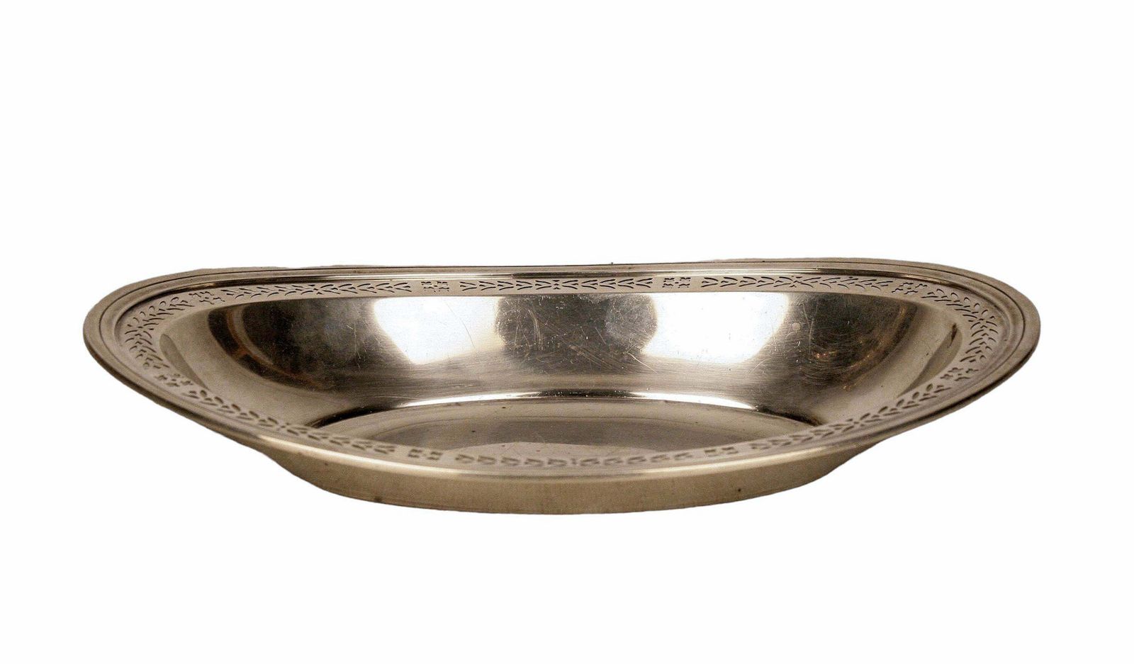 Early 20th Century Art Déco Sterling Silver Serving Bread Dish/Bowl By American Brand Tiffany & Co. photo furniture