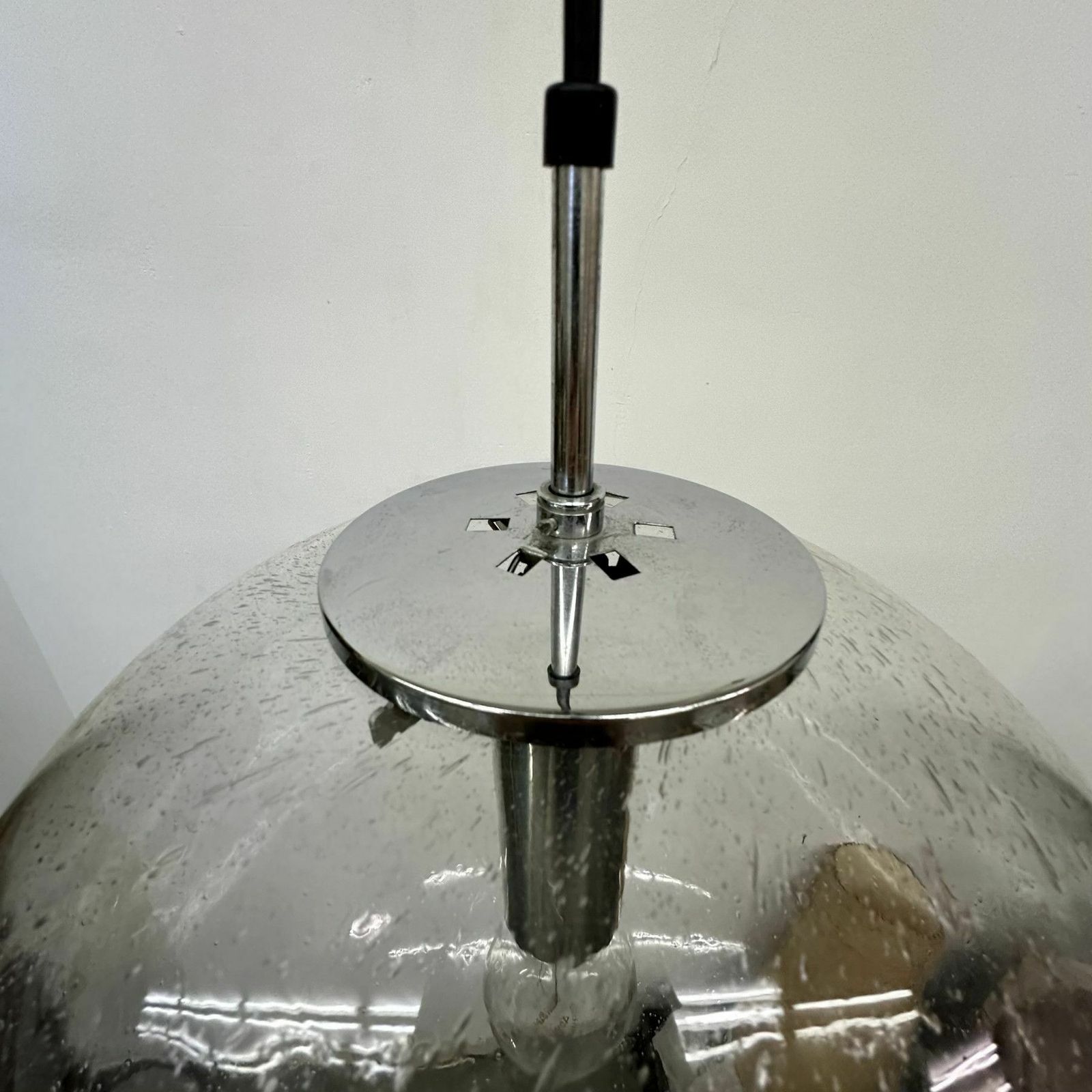 photo for sale Grote Limburg Glashütte Hanglamp Globe Jaren 1970 Duitsland