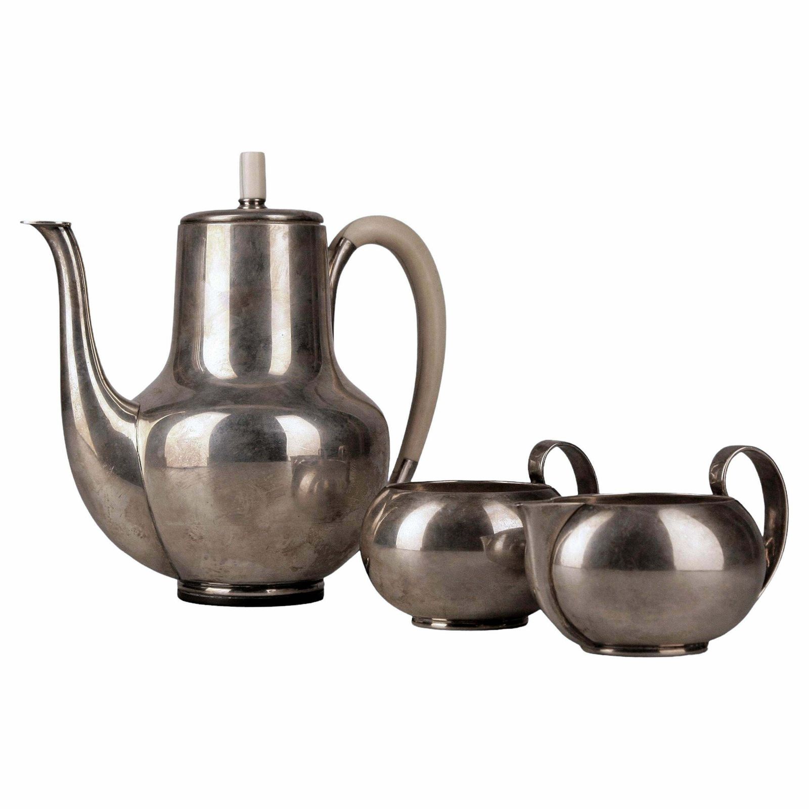 1930s Jugendstil Sterling Silver 3 Pieces Coffee And Tea Set: Kettle/Pot, Creamer And Sugar Bowl By Svend Weihrauch For Frantz Hingelberg, Denmark