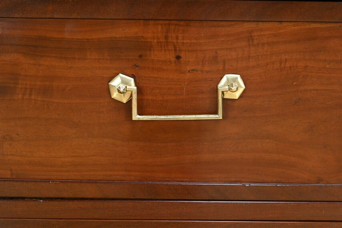 photo vinterior Cuban Mahogany Chest Of Drawers, Louis XVI Period – 2nd Part 18th Century