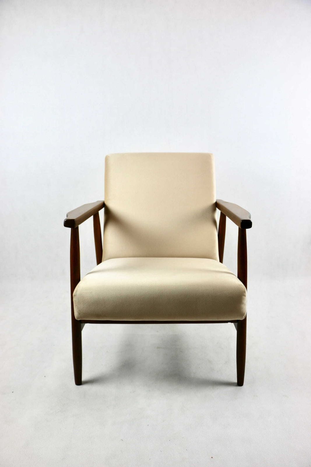 389.0 Vintage Armchair, 1970s, Light   Beige Like Fox   2 Pieces Available photo