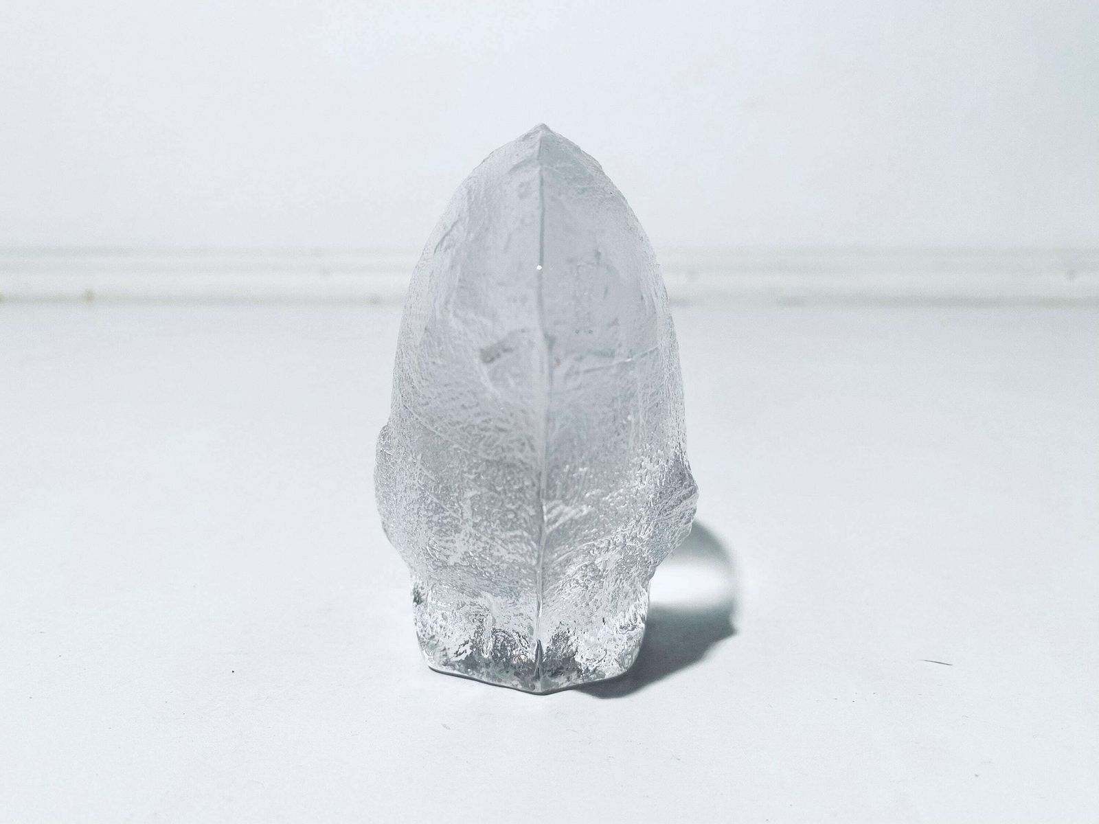 photo furniture Abstract Pukeberg Glass Polar Bear Decoration Sculpture / Vintage 1970s Sweden