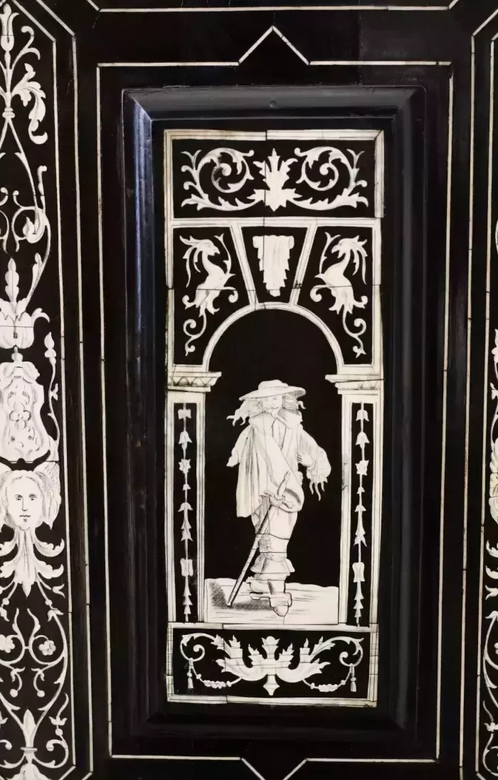 A Superb Italian Ebony And Ivory Cabinet From The Late 19th Century. photo 6915.0