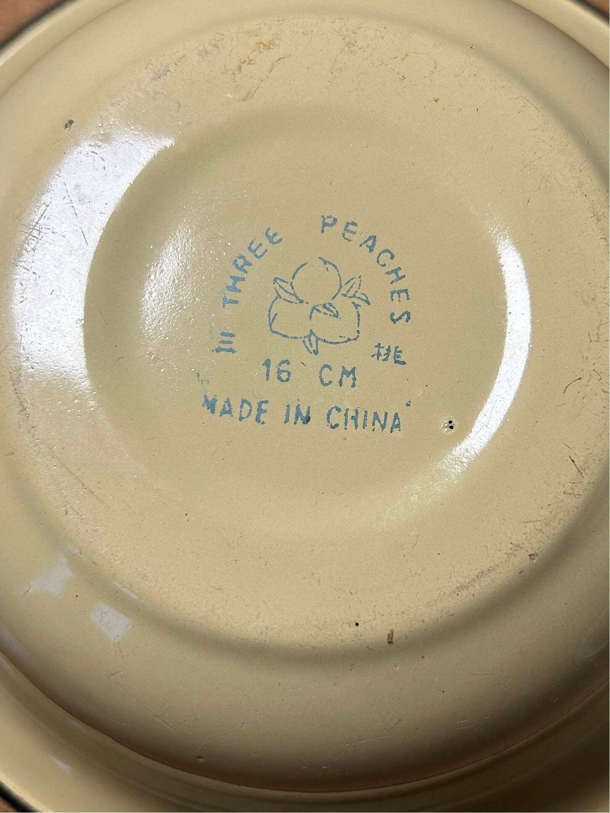 1960s Enamel Bowl, Made In China / 60s Rustic Kitchen Decor / Vintage Enamelware / Set Of 3 photo vintage