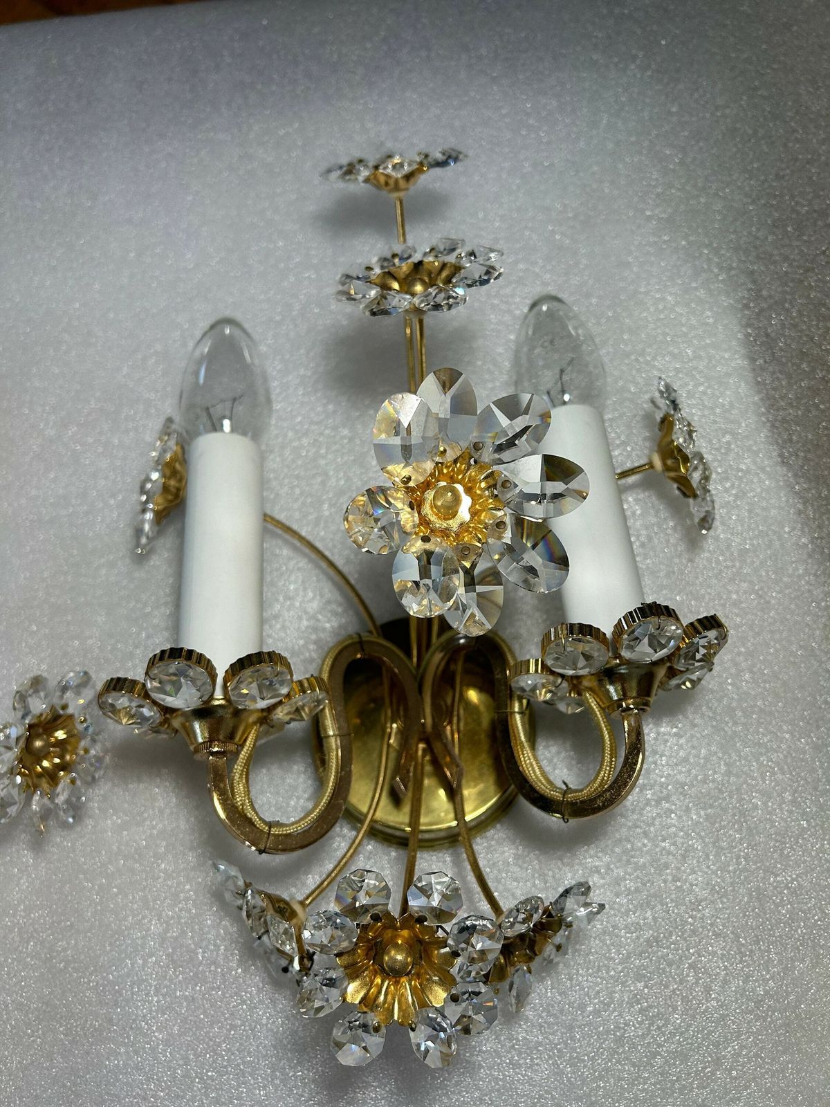 Pair Of Crystal And Brass Vintage Wall Lamp /1960 Lamp/Made In Europe/Vintage Crystal/Gold Vintage/Brass Wall Light/Vintage Crystal Lamp/60s photo vintage