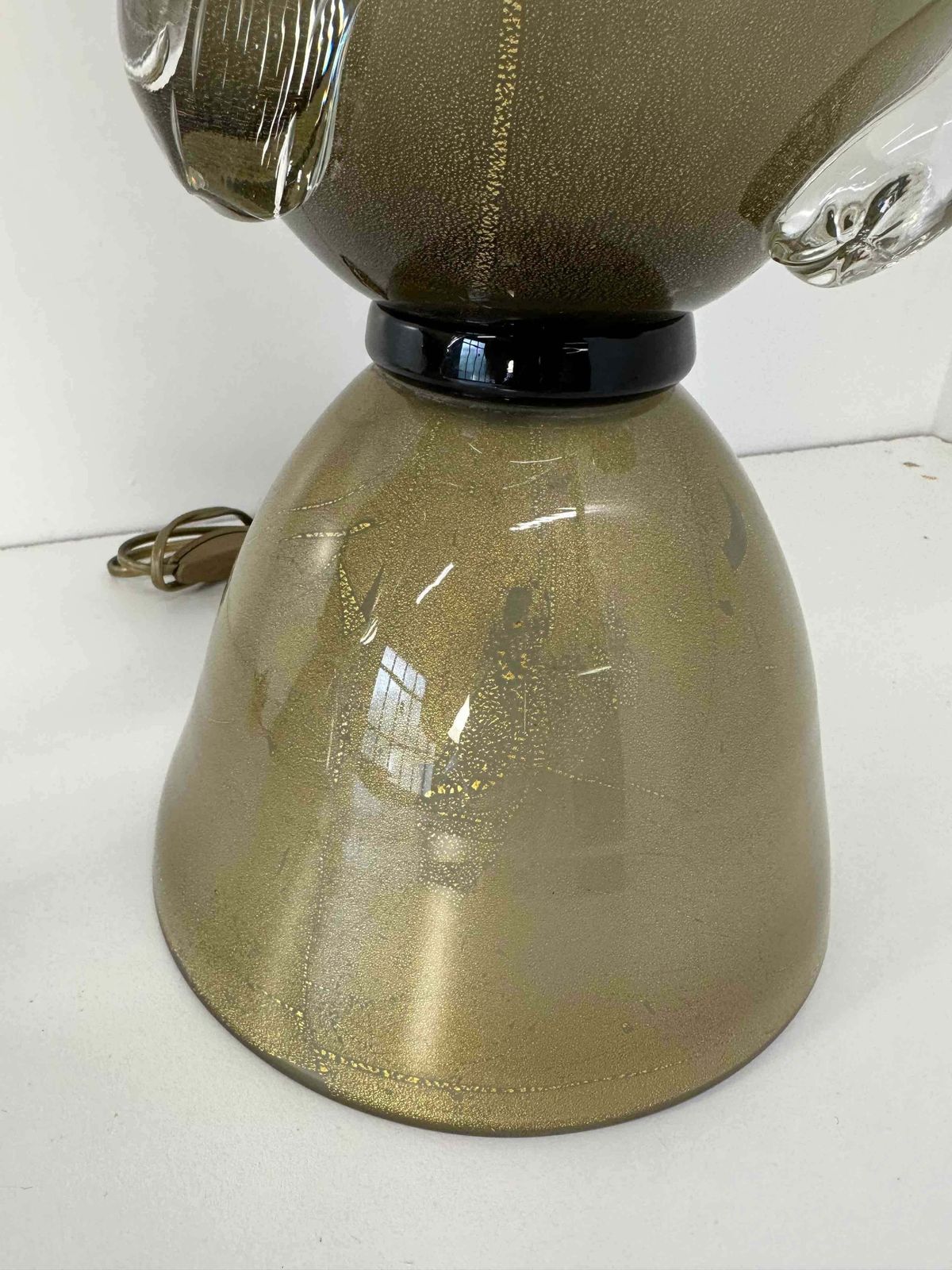 Pair Of Italian Art Deco Style Grey And Gold Leaf Murano Glass Vase Lamps photo vinterior