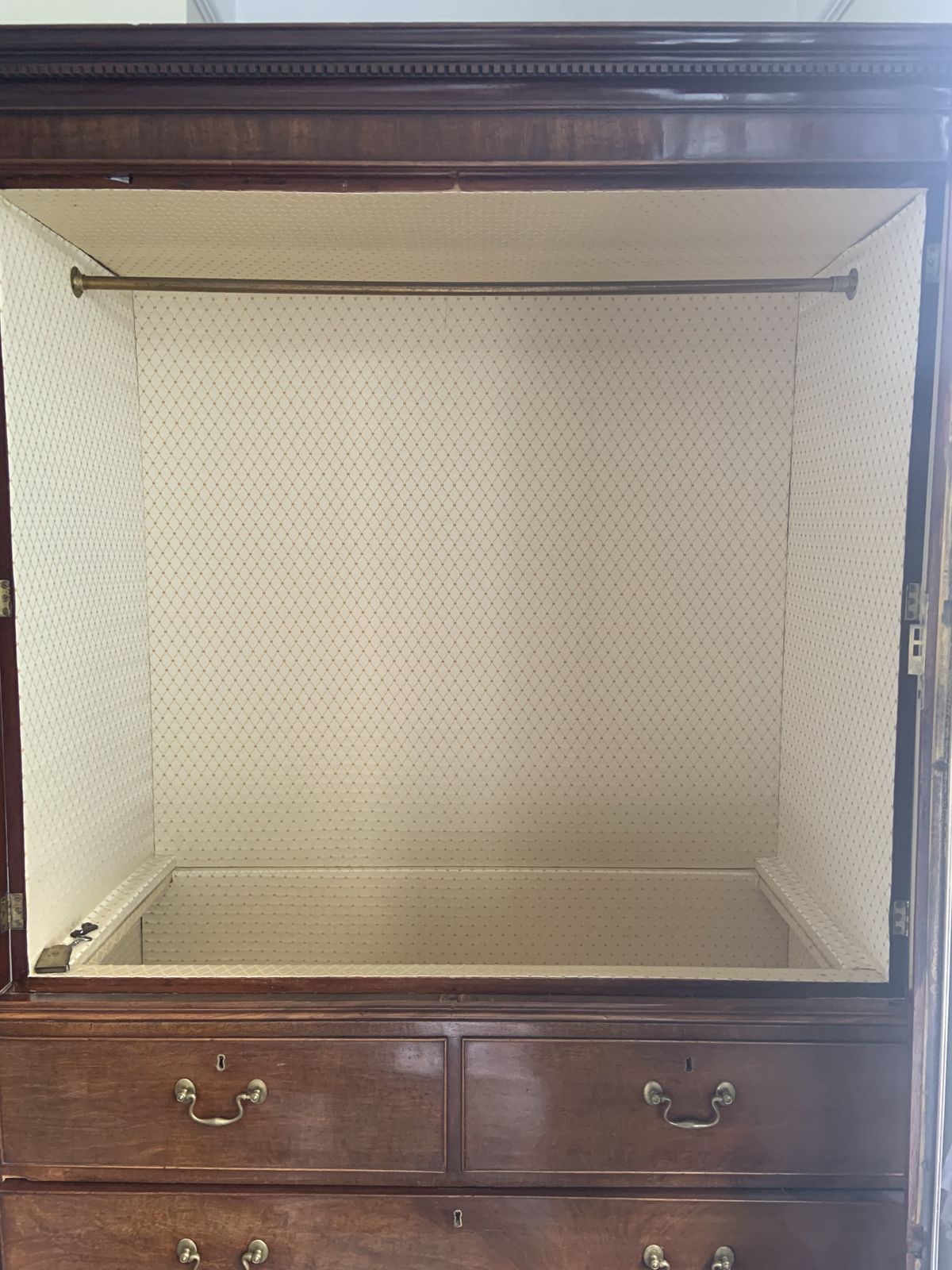 Beautiful Lined Wardrobe photo Furniture