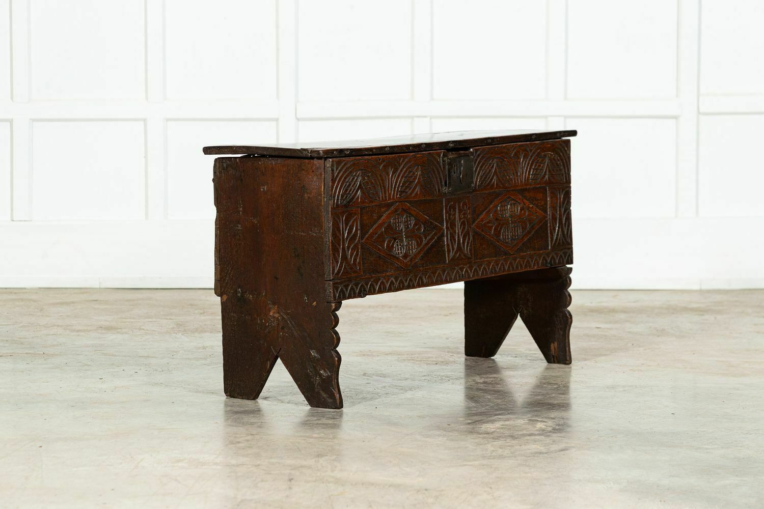 17thc English Oak Coffer, 1700s photo Furniture