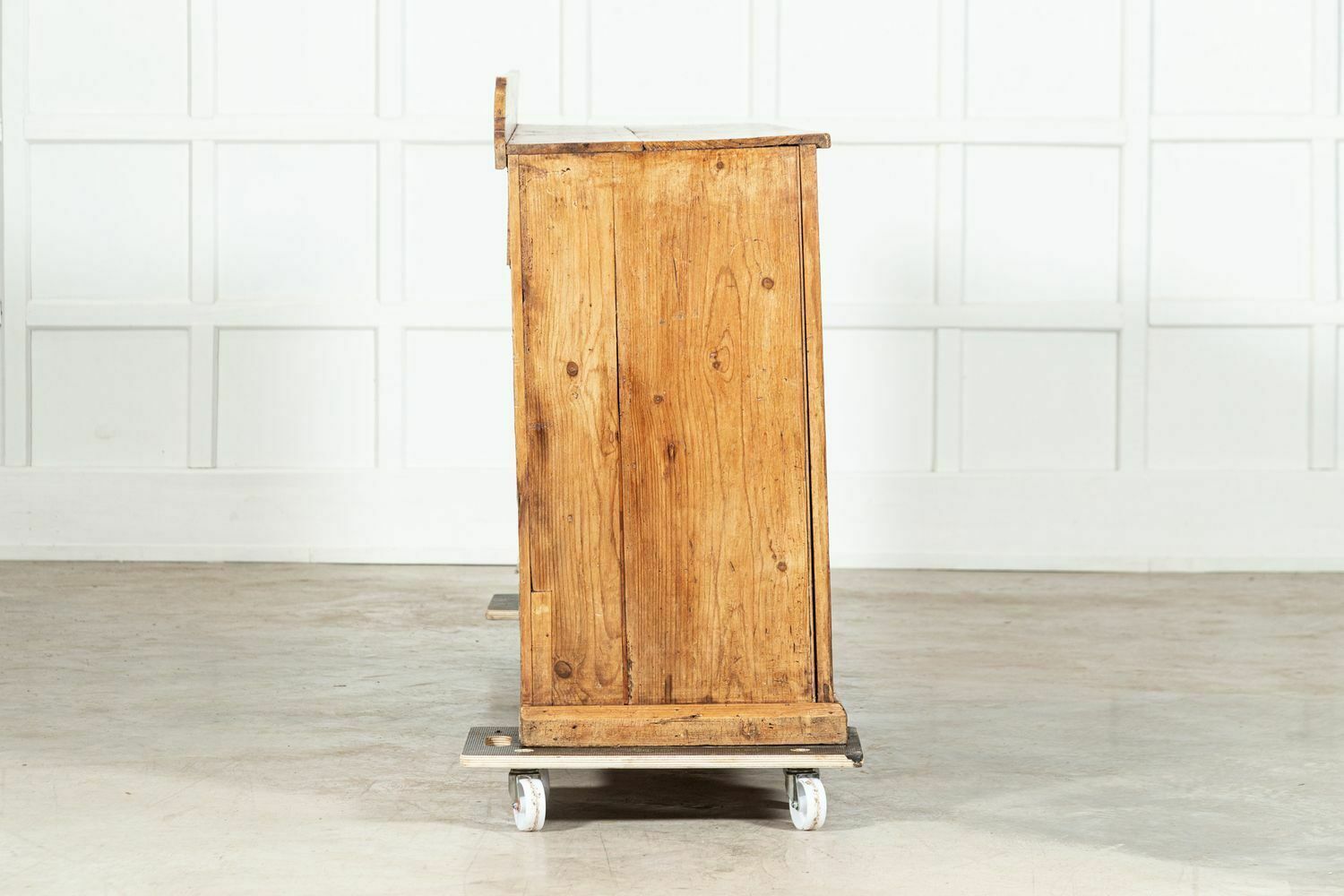 photo furniture Large 19thc English Housekeepers Dresser Base