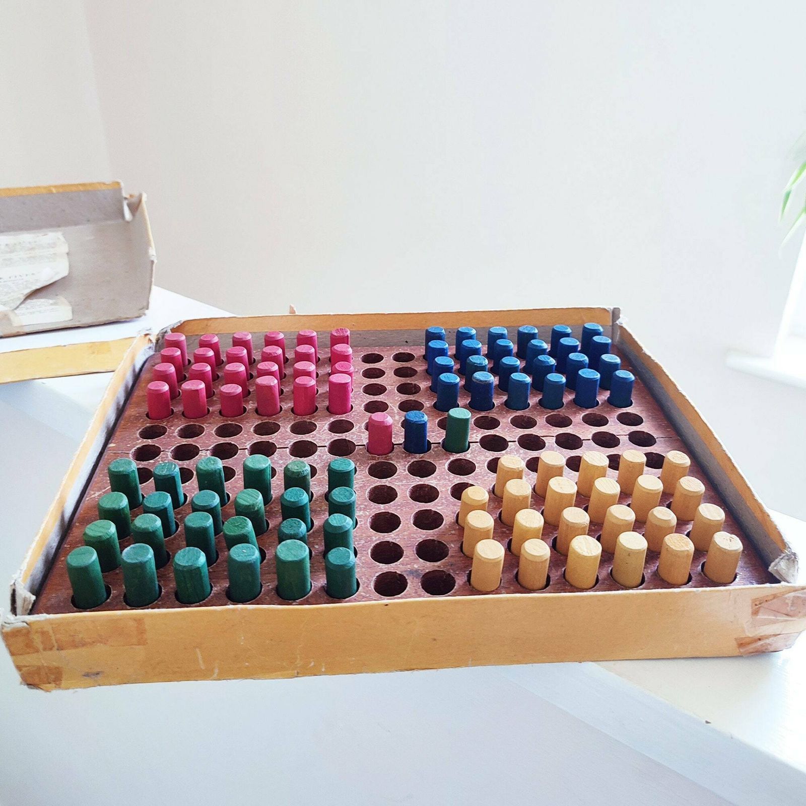 1920's Vintage Board Game   Check Fives   Tsl   Wooden Board & Pegs Classic Parlour Family Game   5 In A Row, Noughts N Crosses, Spoil Five photo for sale
