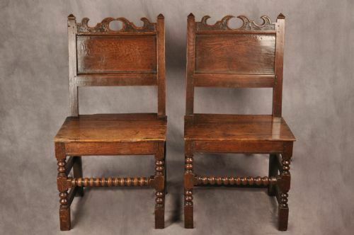 photo furniture Pair Of 17th Century Lancashire Chairs