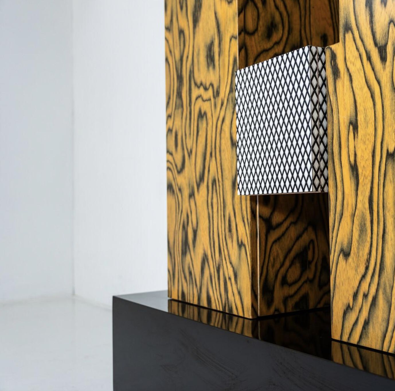 photo furniture Storage Unit With Light And Mirror By Studio Mundici For Area Casa, 1980s