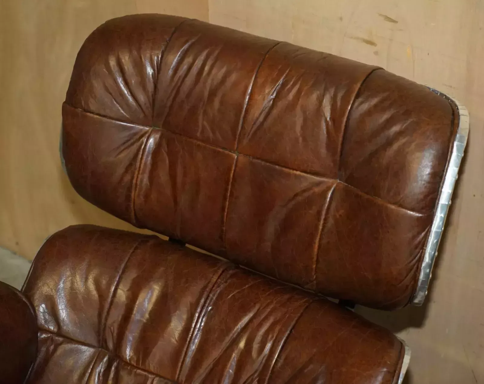 Stunning Heritage Brown Leather Hand Hammered Aviator Lounger Armchair & Ottoman photo 3950.0
