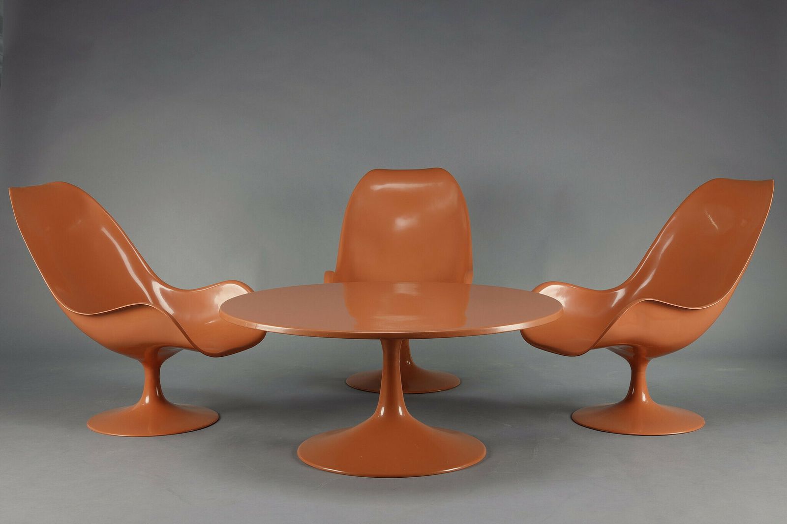 1970s Living Room Set: Tulip Chairs And Coffee Table photo Furniture