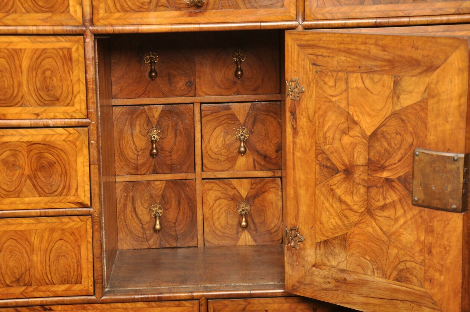 17th Century Olive Wood Oyster Cabinet photo Furniture