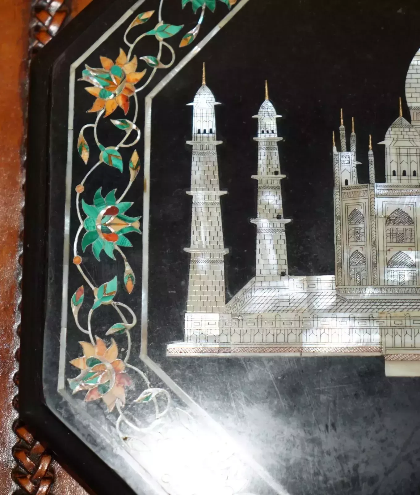 photo furniture Exquisite Pietra Dura Marble & Mother Of Pearl Table Top Depicting The Taj Mahal