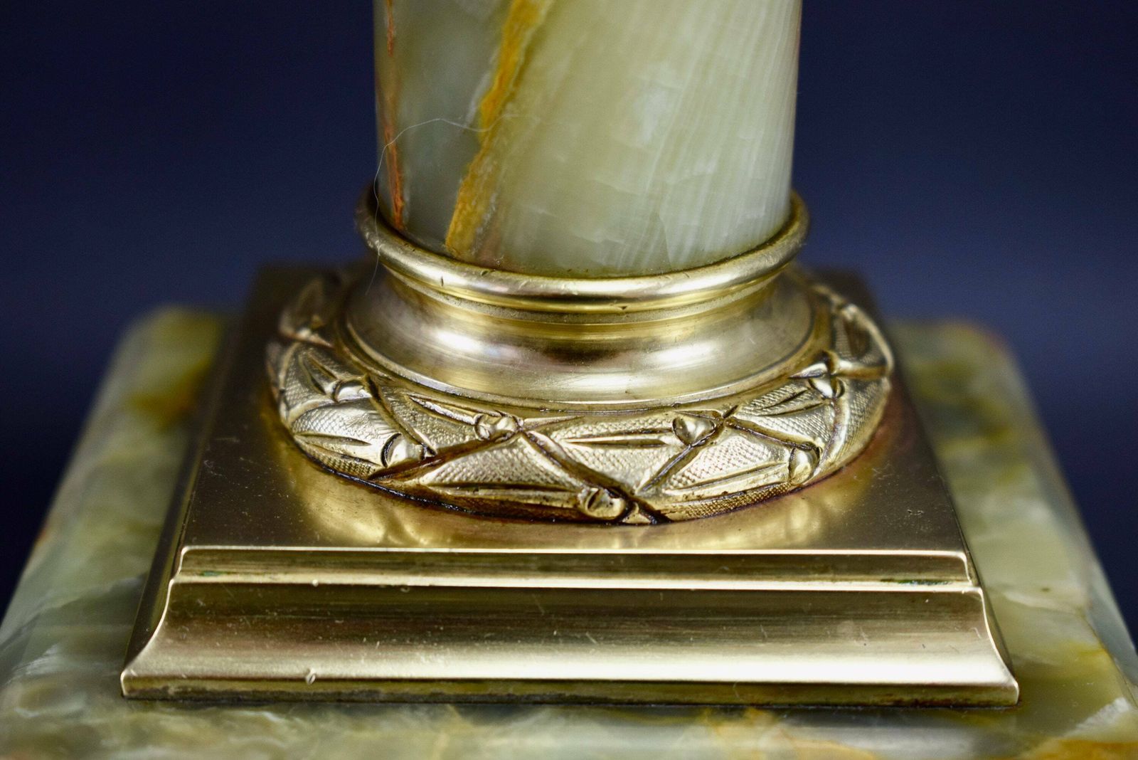 Art Nouveau French Green Glass And Onyx Table Kerosene Lamp Electrified photo buy