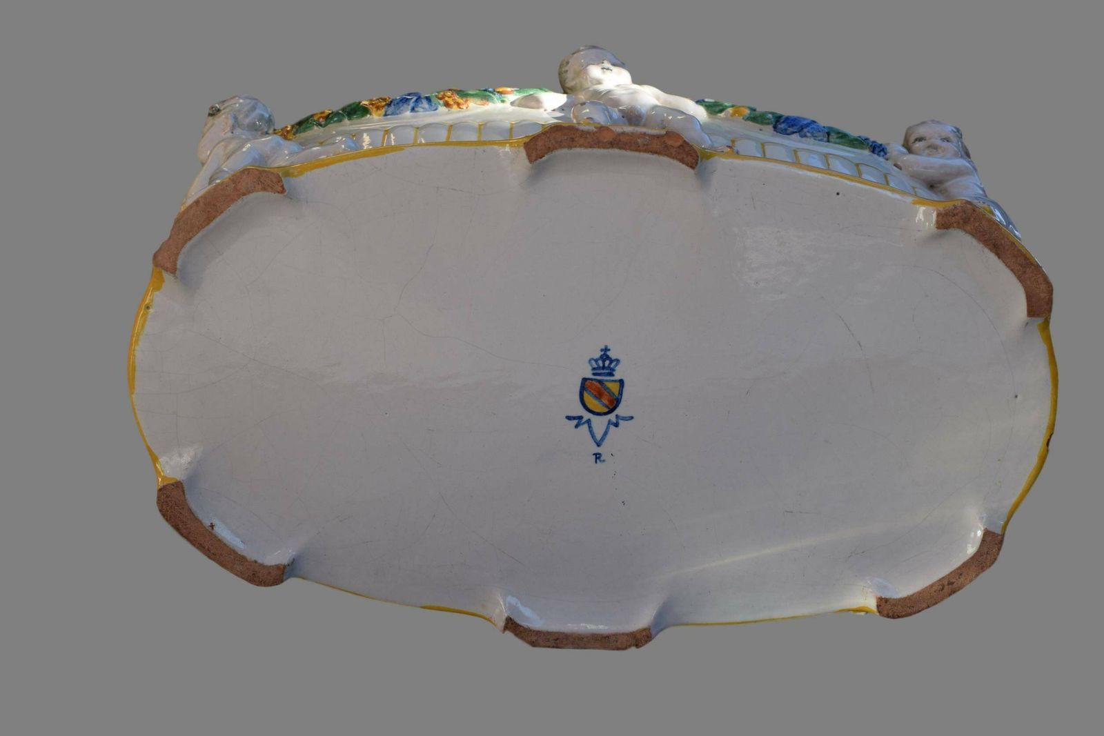 Antique Italian Majolica White Yellow Putto Jardiniere Della Robia Style photo vinterior